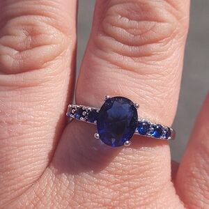 Elegant Silver Ring with Sapphire Blue Stone
